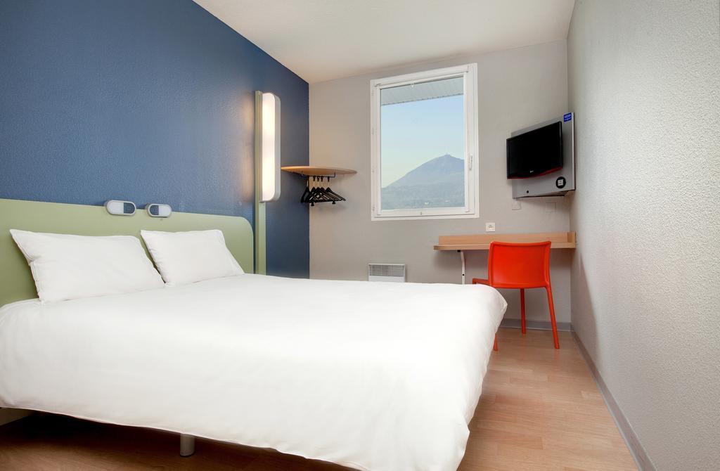 Ibis Budget Clermont Ferrand Nord Riom Cameră foto