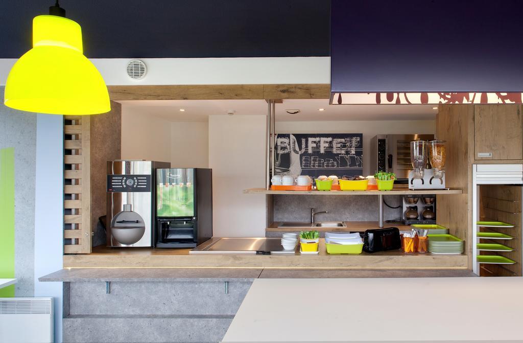 Ibis Budget Clermont Ferrand Nord Riom Exterior foto